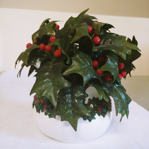 Winter XMAS Decor - Picture 1 of 6